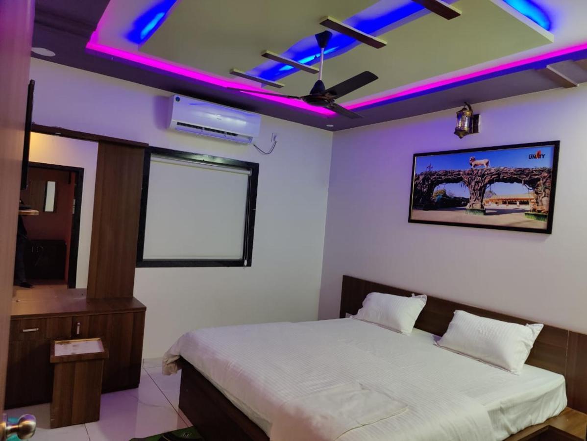 Hotel Sardar Rooms Garudeshwar Exterior foto