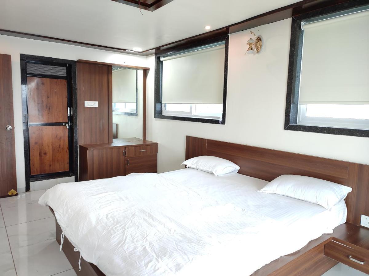 Hotel Sardar Rooms Garudeshwar Exterior foto