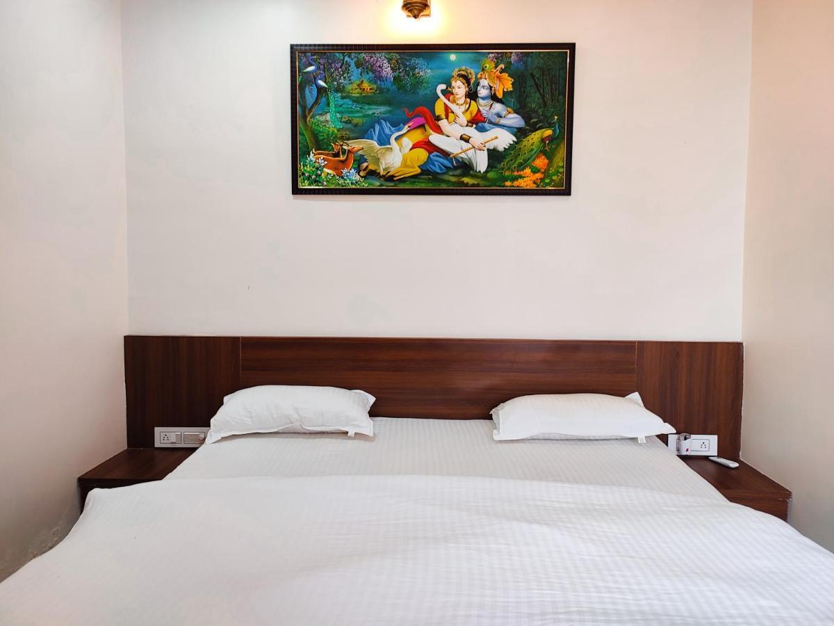 Hotel Sardar Rooms Garudeshwar Exterior foto